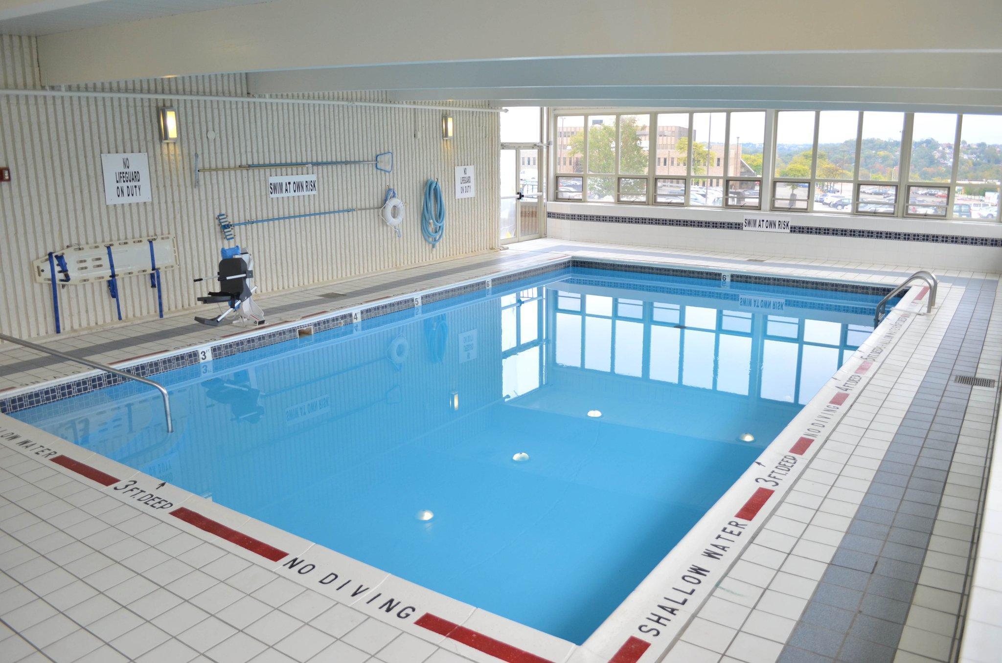 Holiday Inn Express Pittsburgh West - Greentree, An Ihg Hotel Crafton Zewnętrze zdjęcie