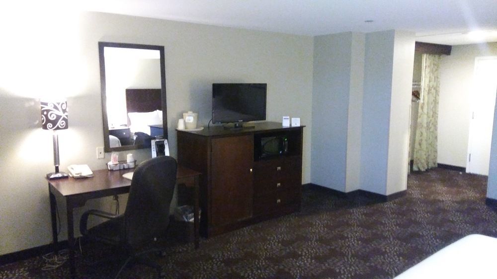 Holiday Inn Express Pittsburgh West - Greentree, An Ihg Hotel Crafton Zewnętrze zdjęcie