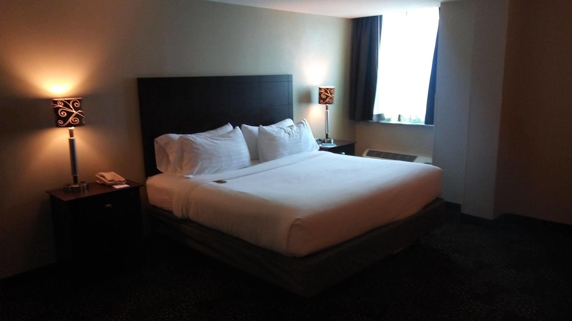 Holiday Inn Express Pittsburgh West - Greentree, An Ihg Hotel Crafton Zewnętrze zdjęcie